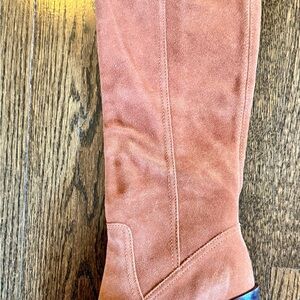 Women's Tan Suede Boots